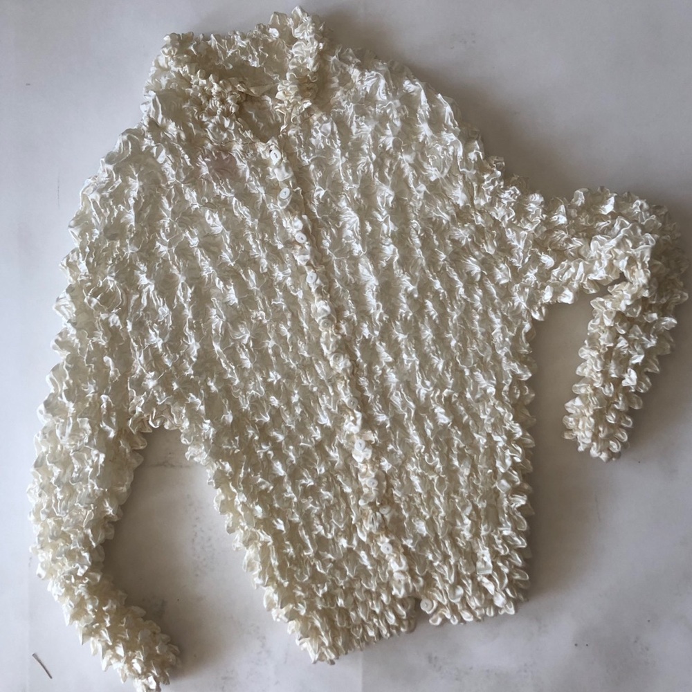 90s Popcorn Shirt- silky cream button down!